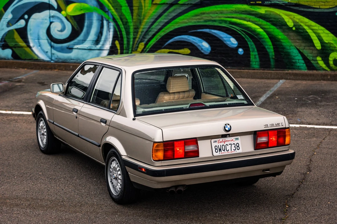 1990 BMW E30 3 Series - Image 22 of 31