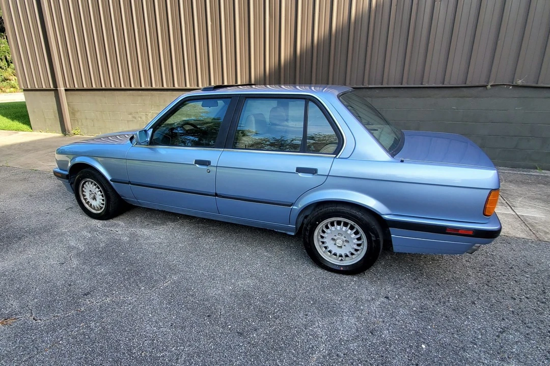 1990 BMW E30 3 Series - Image 11 of 31