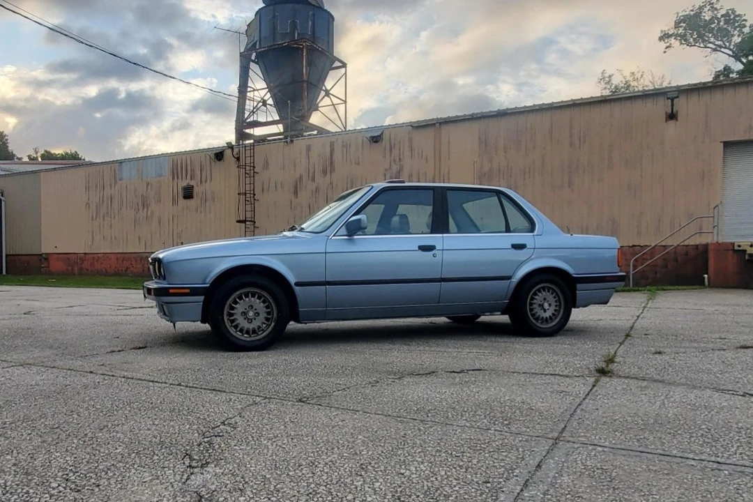 1990 BMW E30 3 Series - Image 12 of 31