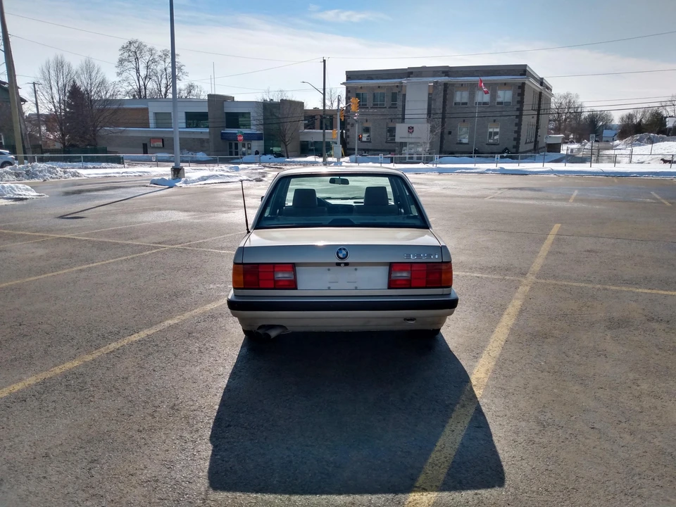 1990 BMW E30 3 Series - Image 13 of 31