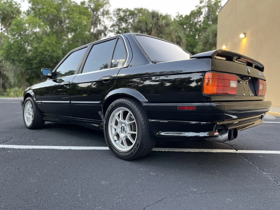 1990 BMW E30 3 Series - Image 19 of 31