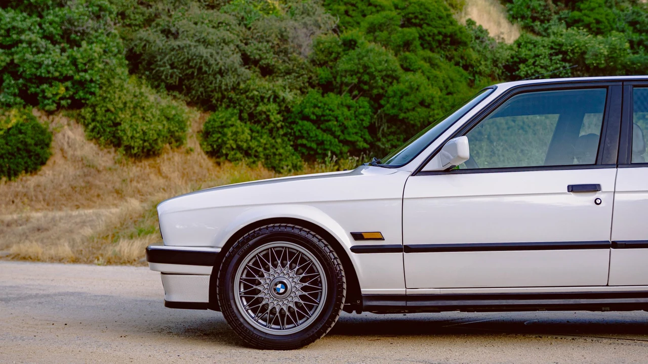 1990 BMW E30 3 Series - Image 28 of 31