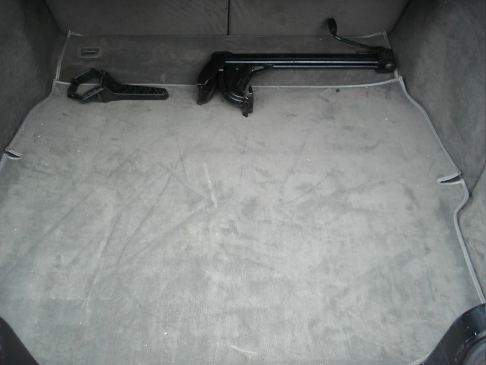 1990 BMW E30 3 Series - Image 7 of 11