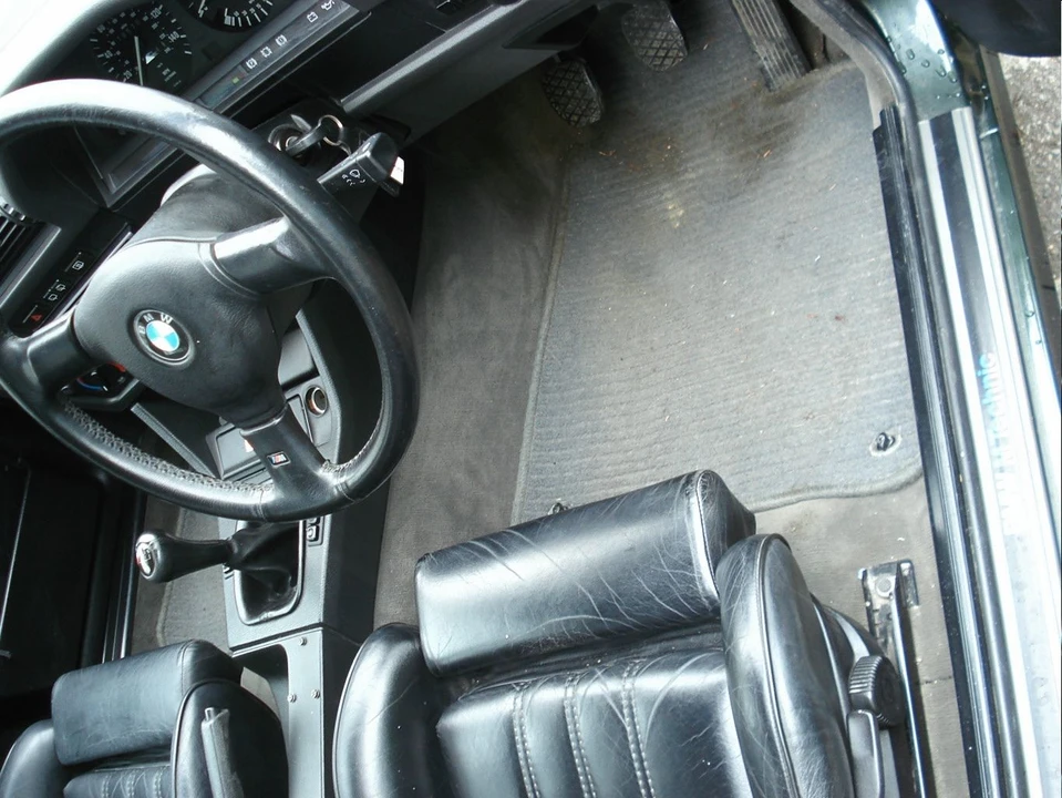 1990 BMW E30 3 Series - Image 9 of 11