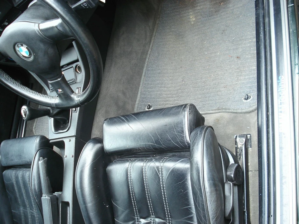 1990 BMW E30 3 Series - Image 10 of 11