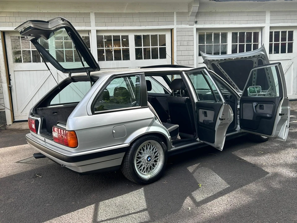 1990 BMW E30 3 Series - Image 21 of 31
