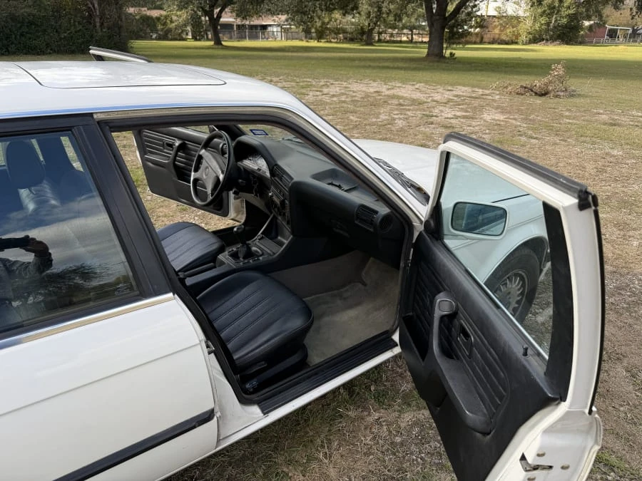 1990 BMW E30 3 Series - Image 12 of 15