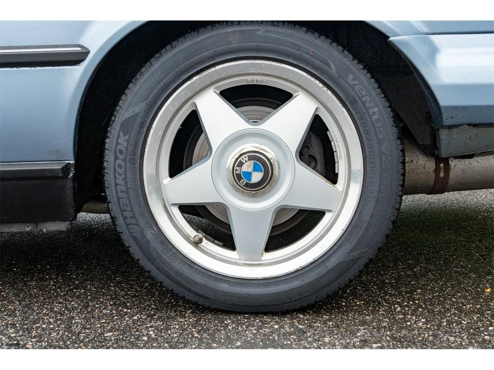 1990 BMW E30 3 Series - Image 15 of 31