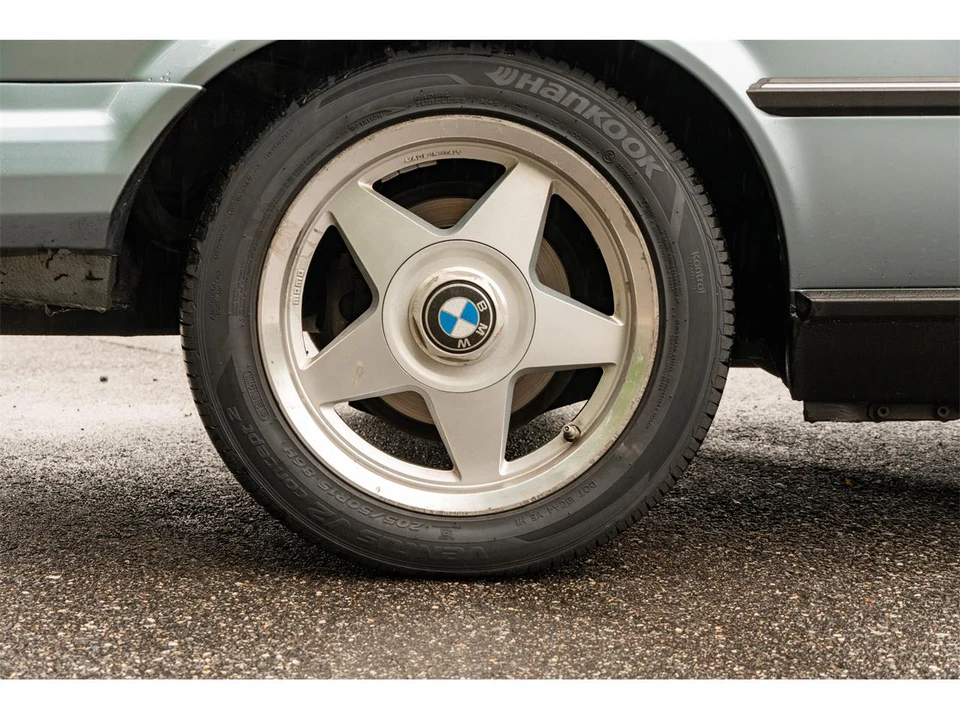 1990 BMW E30 3 Series - Image 19 of 31