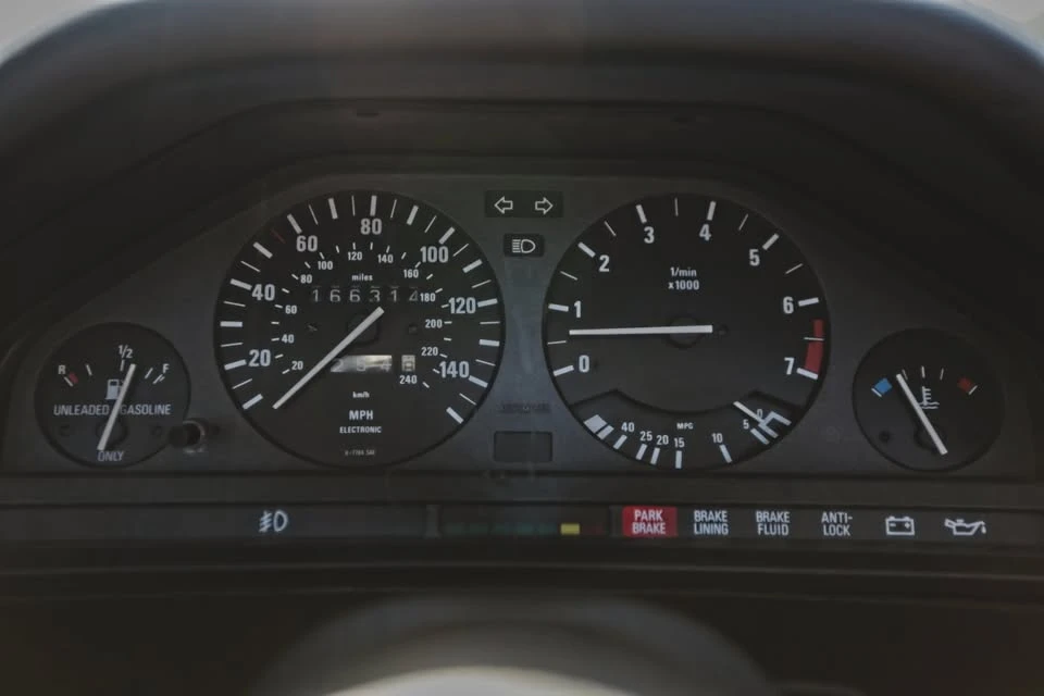 1990 BMW E30 3 Series - Image 14 of 15
