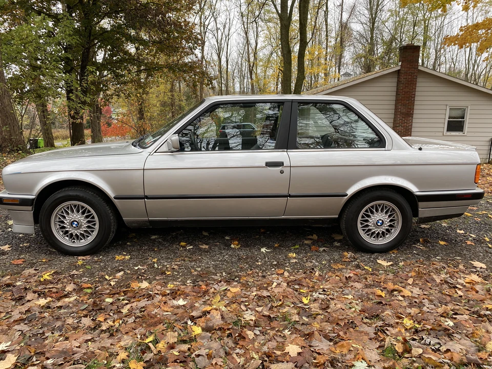 1990 BMW E30 3 Series - Image 8 of 31