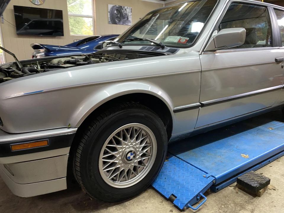 1990 BMW E30 3 Series - Image 24 of 31