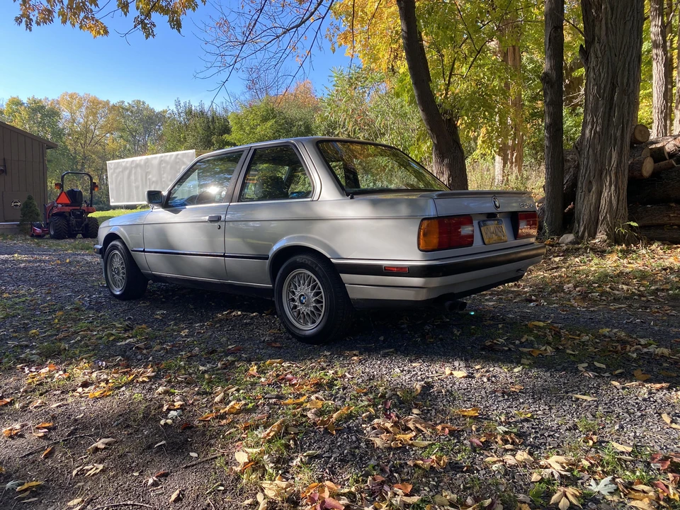 1990 BMW E30 3 Series - Image 4 of 31