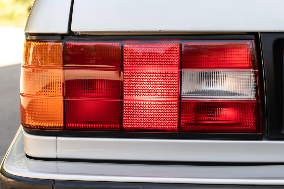 1990 BMW E30 3 Series - Image 17 of 31