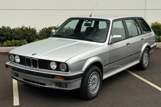 1990 BMW 325iX Touring 5-Speed