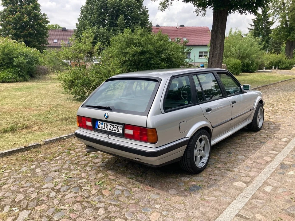 1990 BMW E30 3 Series - Image 27 of 31