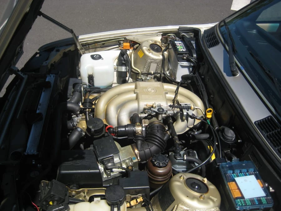 1990 BMW E30 3 Series - Image 6 of 8