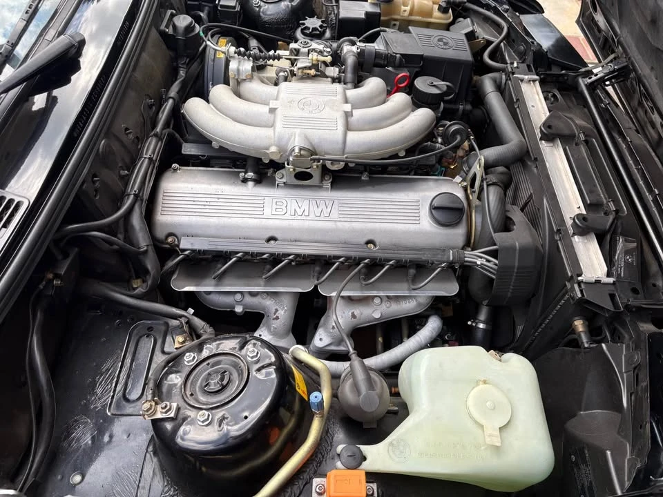 1990 BMW E30 3 Series - Image 10 of 11