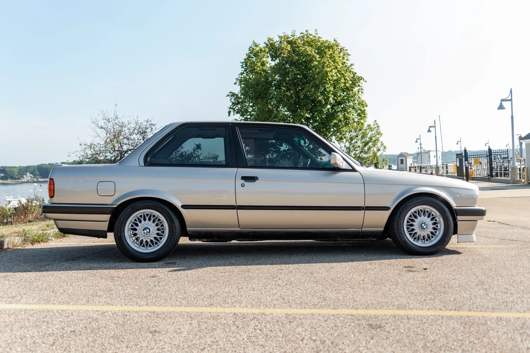 1990 BMW E30 3 Series - Image 8 of 31