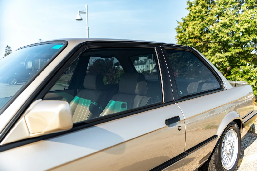 1990 BMW E30 3 Series - Image 16 of 31