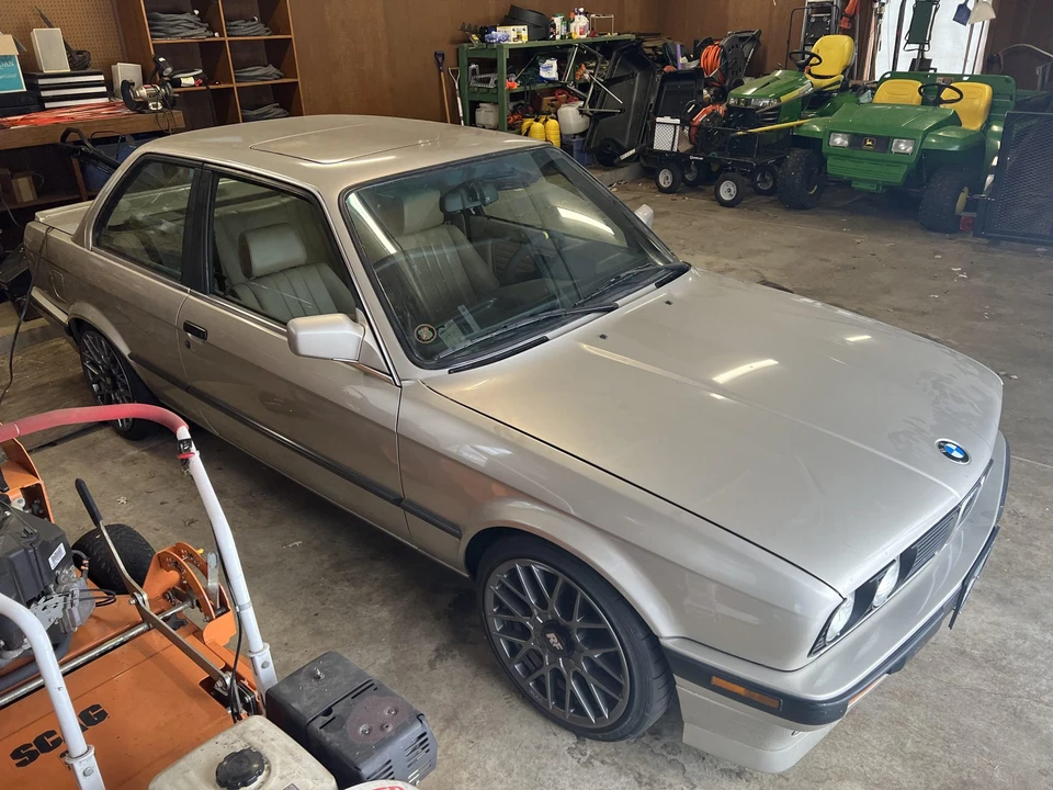 1990 BMW E30 3 Series - Image 14 of 31