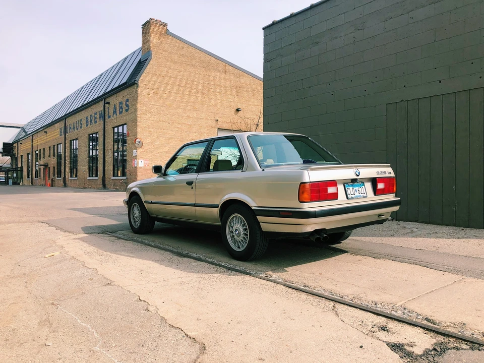1990 BMW E30 3 Series - Image 26 of 31