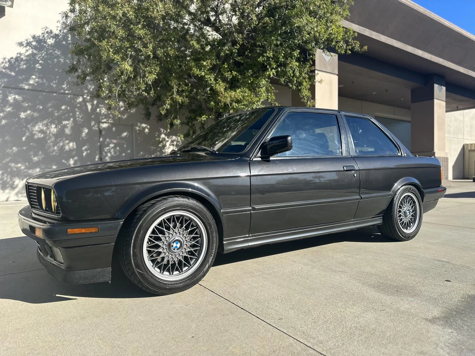 1990 BMW E30 3 Series - Image 4 of 31