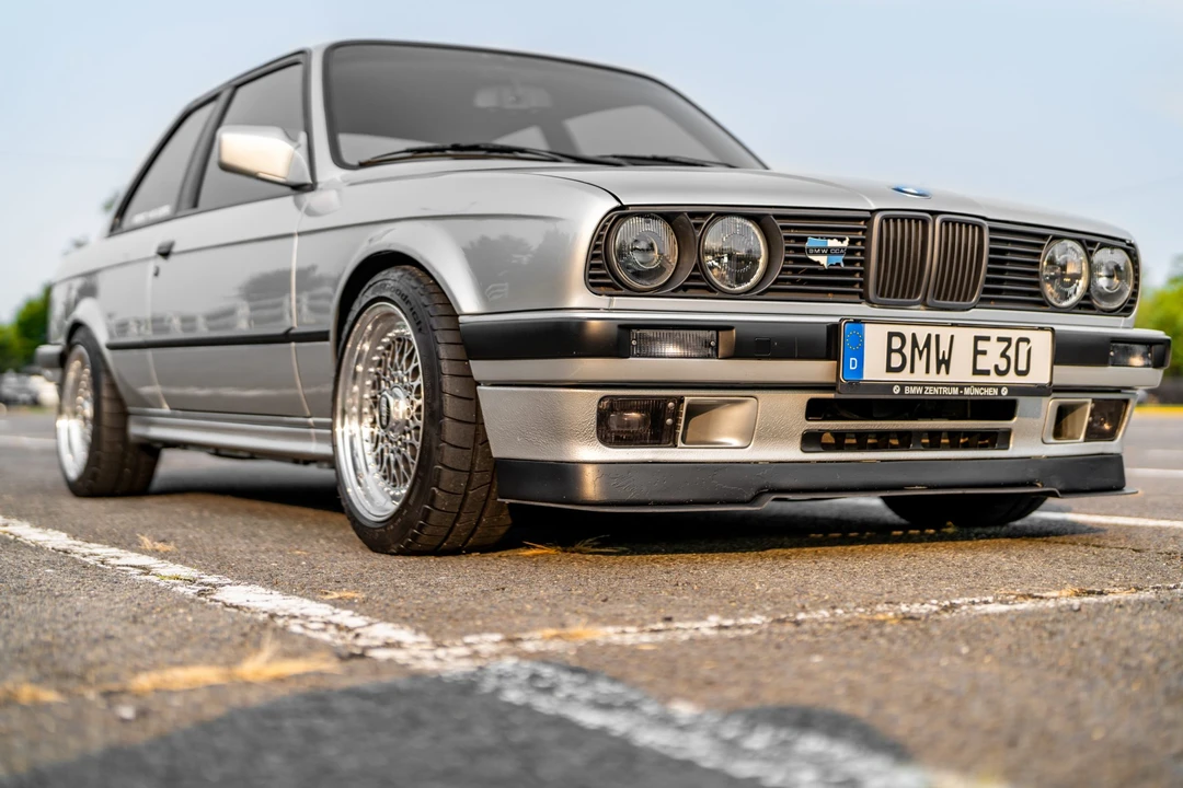 1990 BMW E30 3 Series - Image 6 of 31