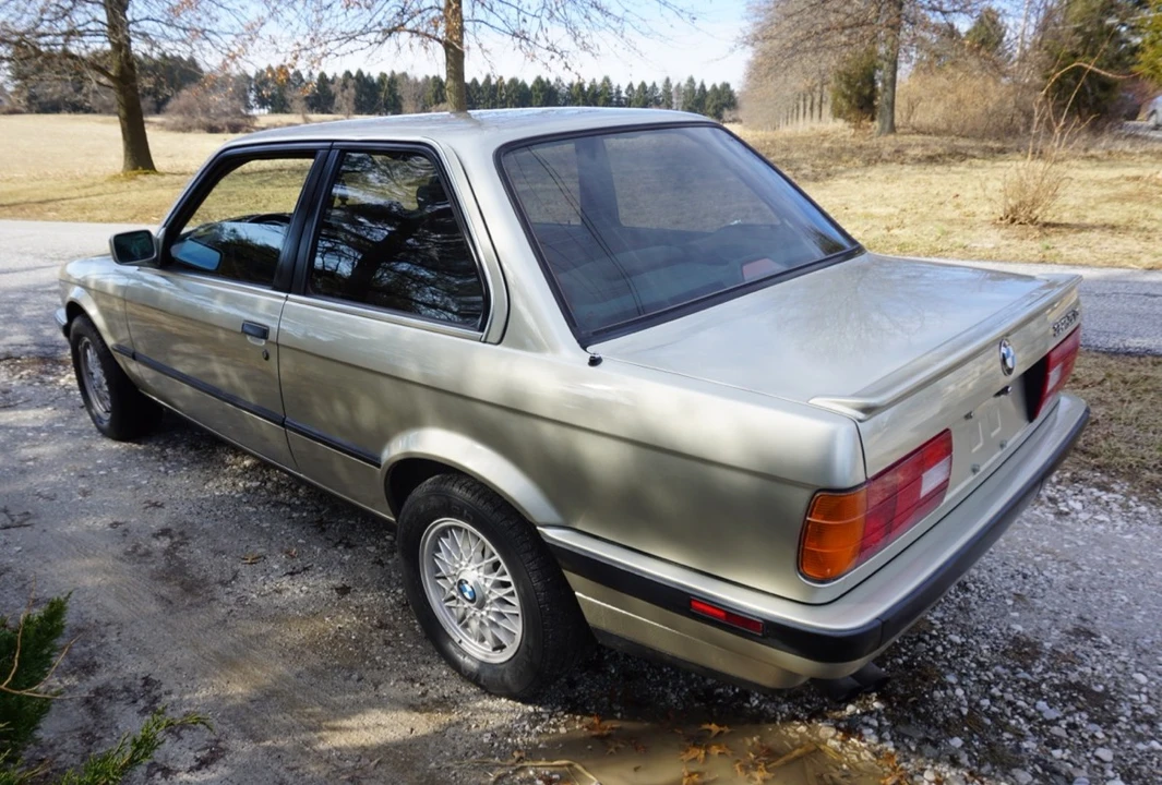 1990 BMW E30 3 Series - Image 18 of 31