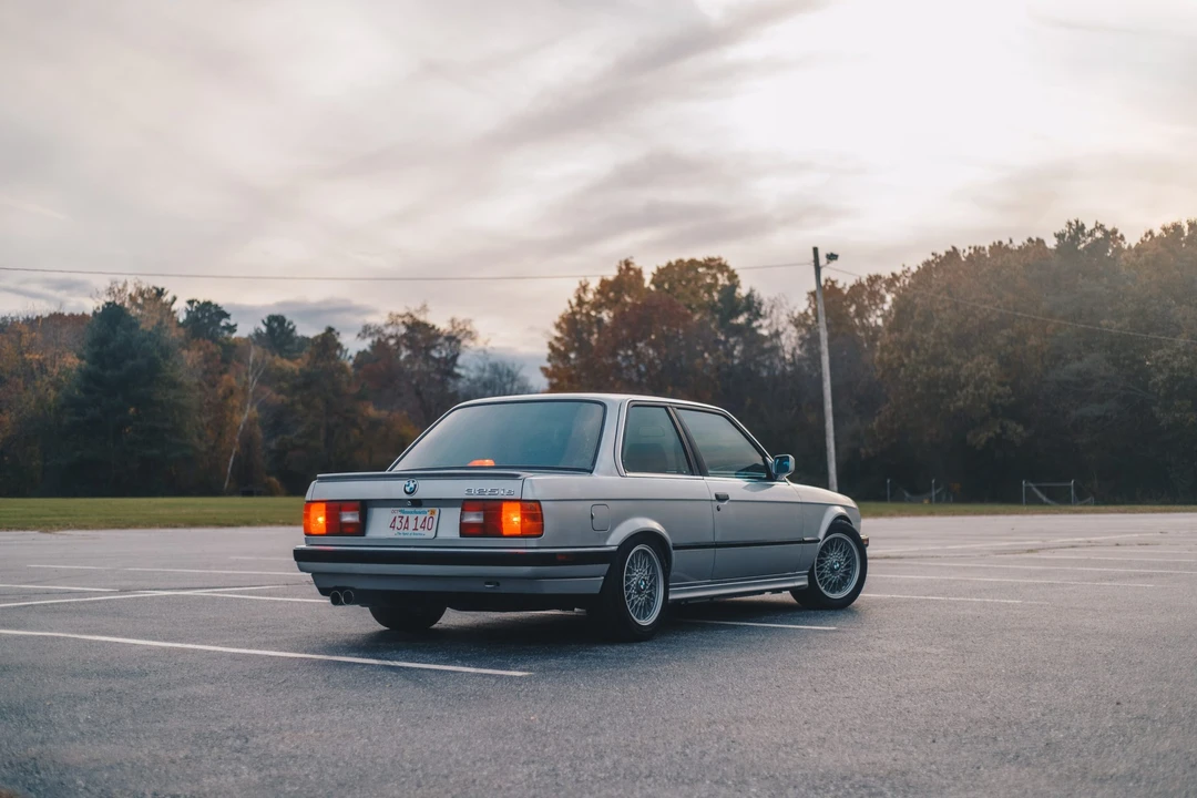 1990 BMW E30 3 Series - Image 10 of 31