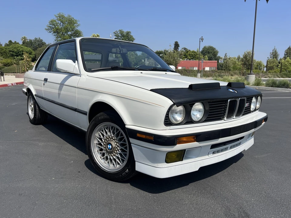 1990 BMW E30 3 Series - Image 15 of 31