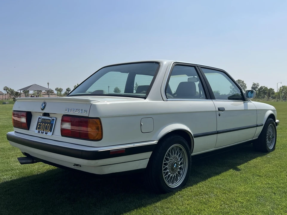 1990 BMW E30 3 Series - Image 13 of 31