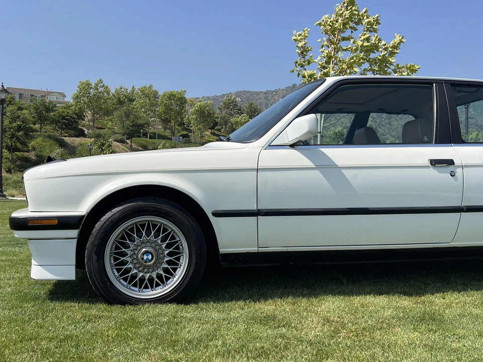 1990 BMW E30 3 Series - Image 23 of 31