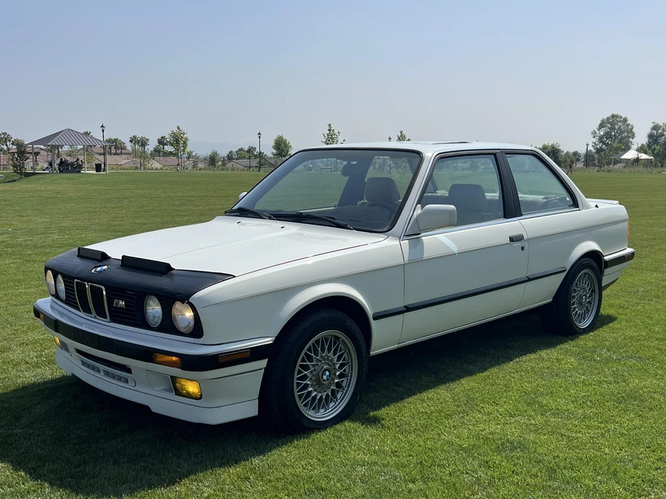 1990 BMW E30 3 Series - Image 9 of 31