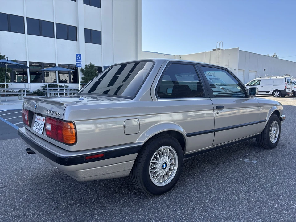 1990 BMW E30 3 Series - Image 9 of 31