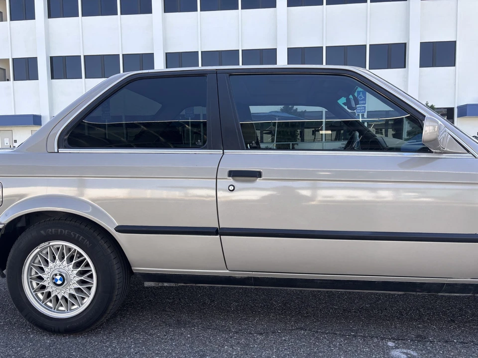 1990 BMW E30 3 Series - Image 23 of 31