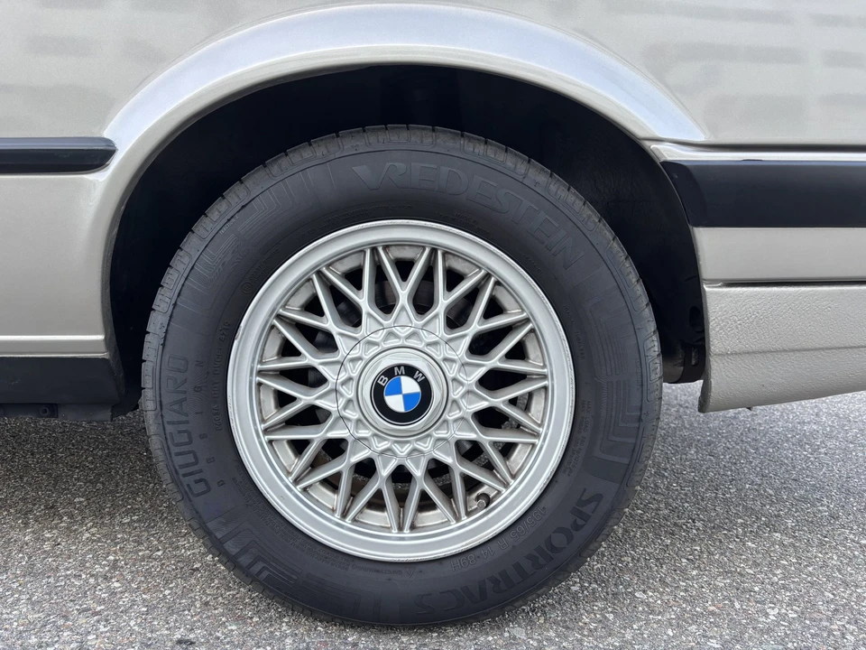 1990 BMW E30 3 Series - Image 26 of 31
