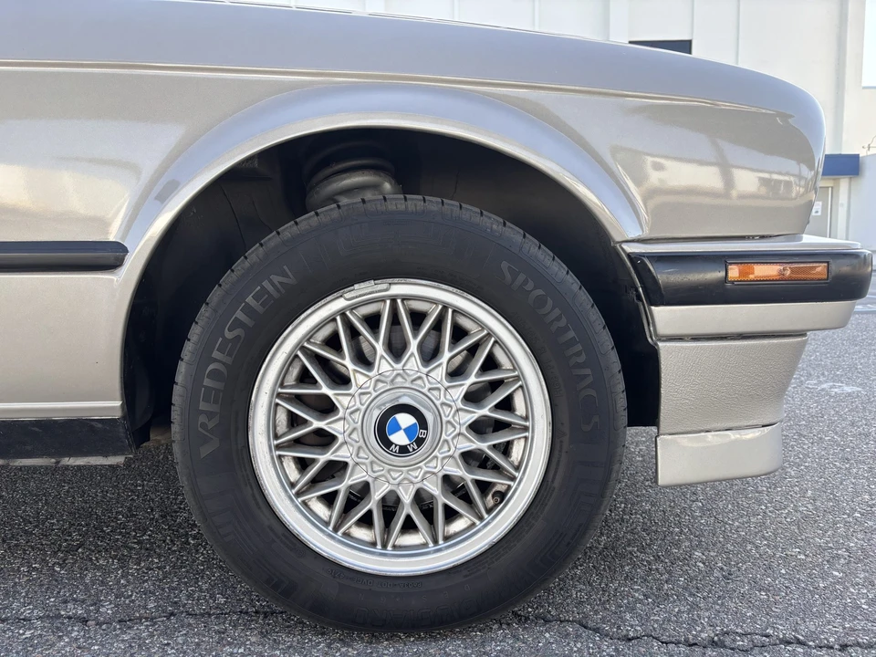 1990 BMW E30 3 Series - Image 28 of 31