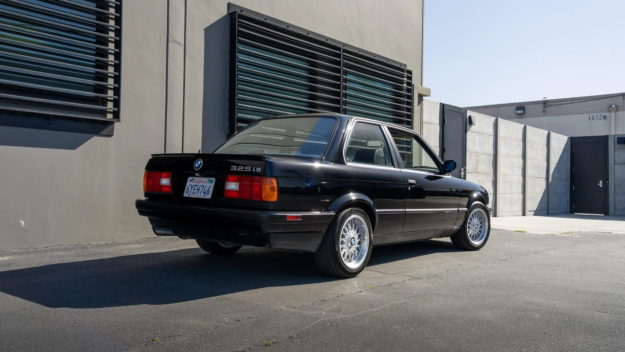 1990 BMW E30 3 Series - Image 9 of 31