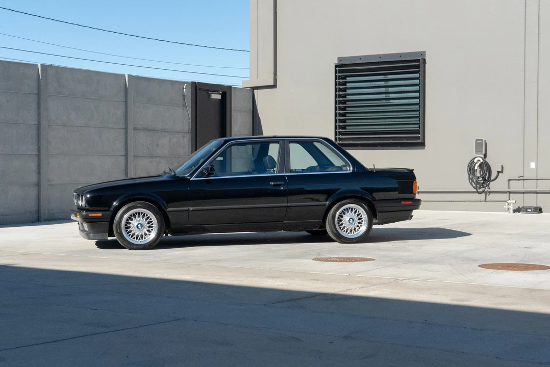 1990 BMW E30 3 Series - Image 25 of 31