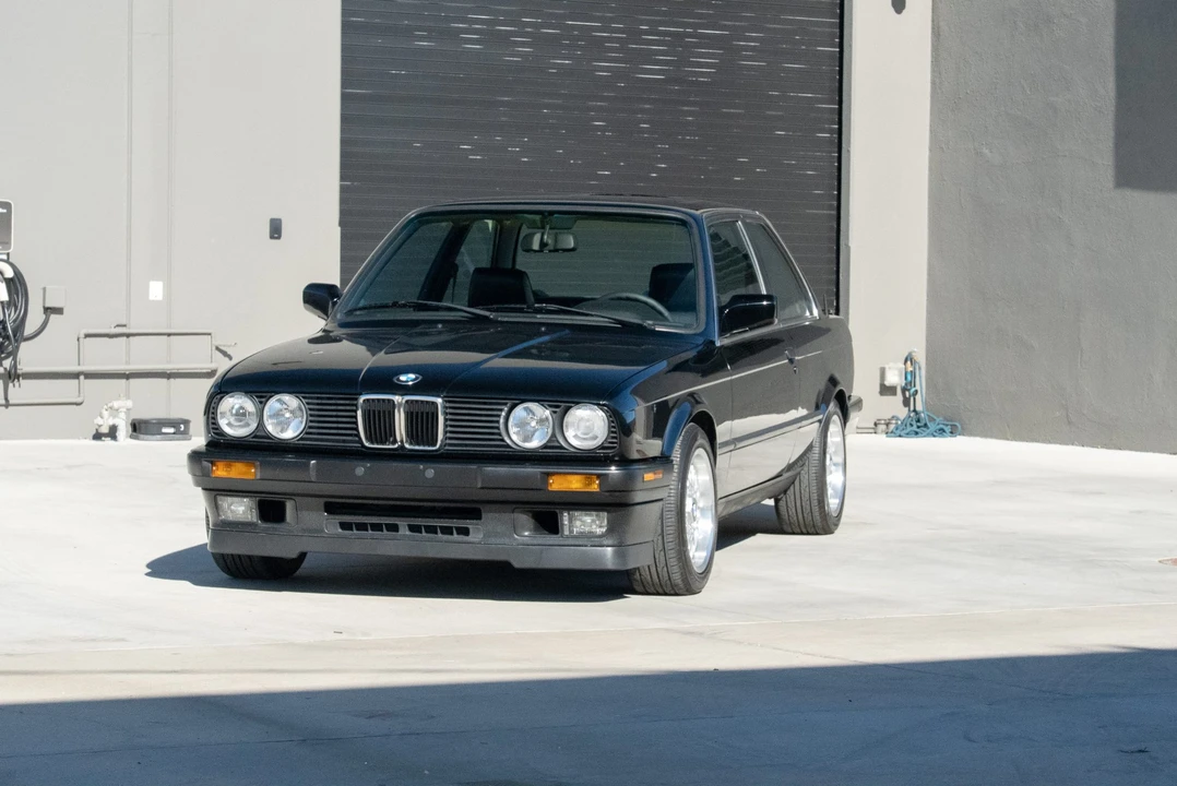 1990 BMW E30 3 Series - Image 18 of 31