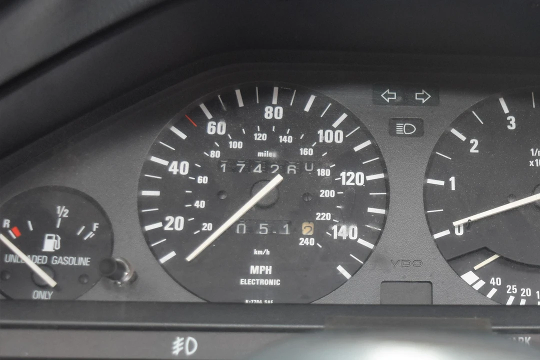 1990 BMW E30 3 Series - Image 16 of 20