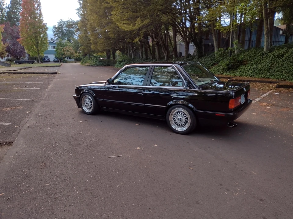 1990 BMW E30 3 Series - Image 17 of 31