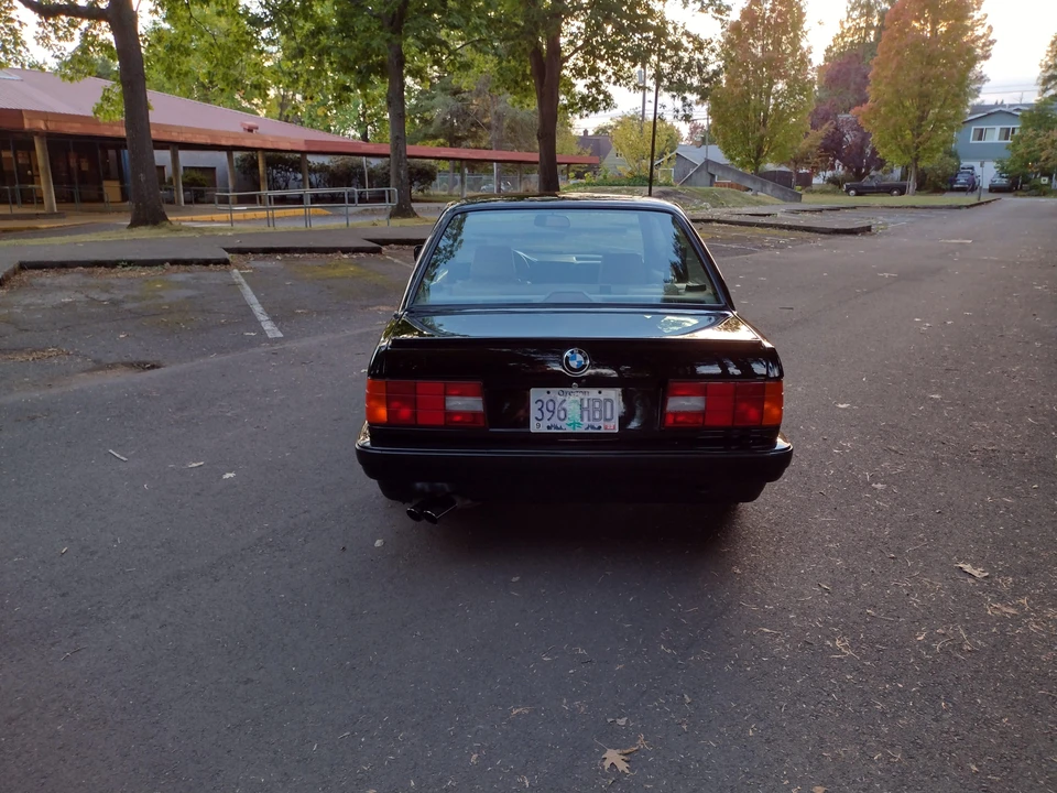 1990 BMW E30 3 Series - Image 21 of 31