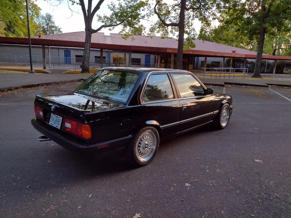 1990 BMW E30 3 Series - Image 26 of 31