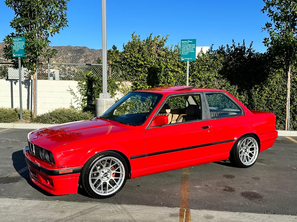 1990 BMW E30 3 Series - Image 13 of 31
