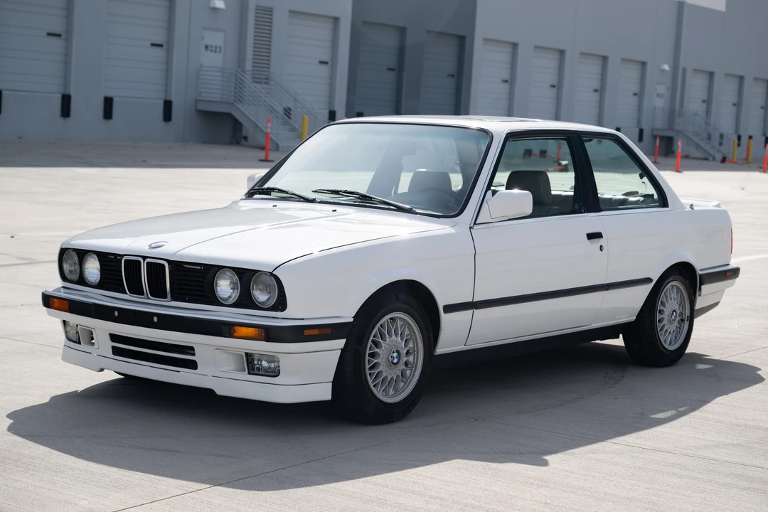 1990 BMW E30 3 Series - Image 11 of 31