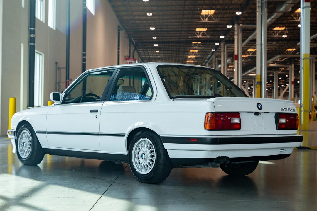 1990 BMW E30 3 Series - Image 14 of 31