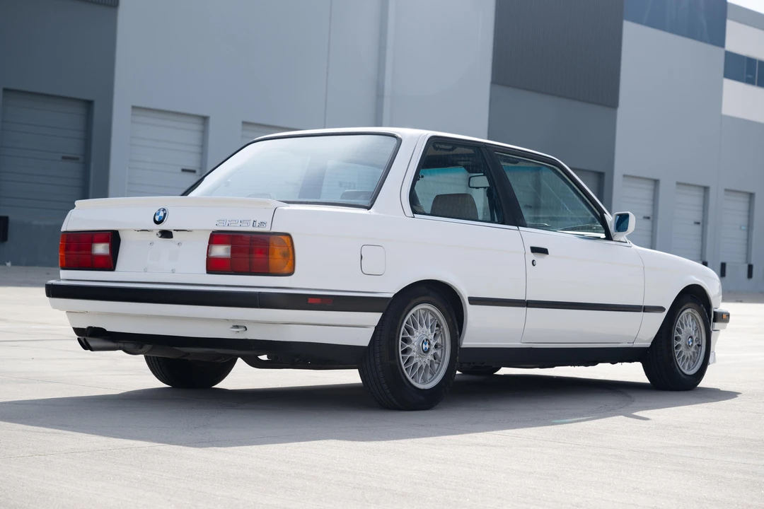 1990 BMW E30 3 Series - Image 16 of 31