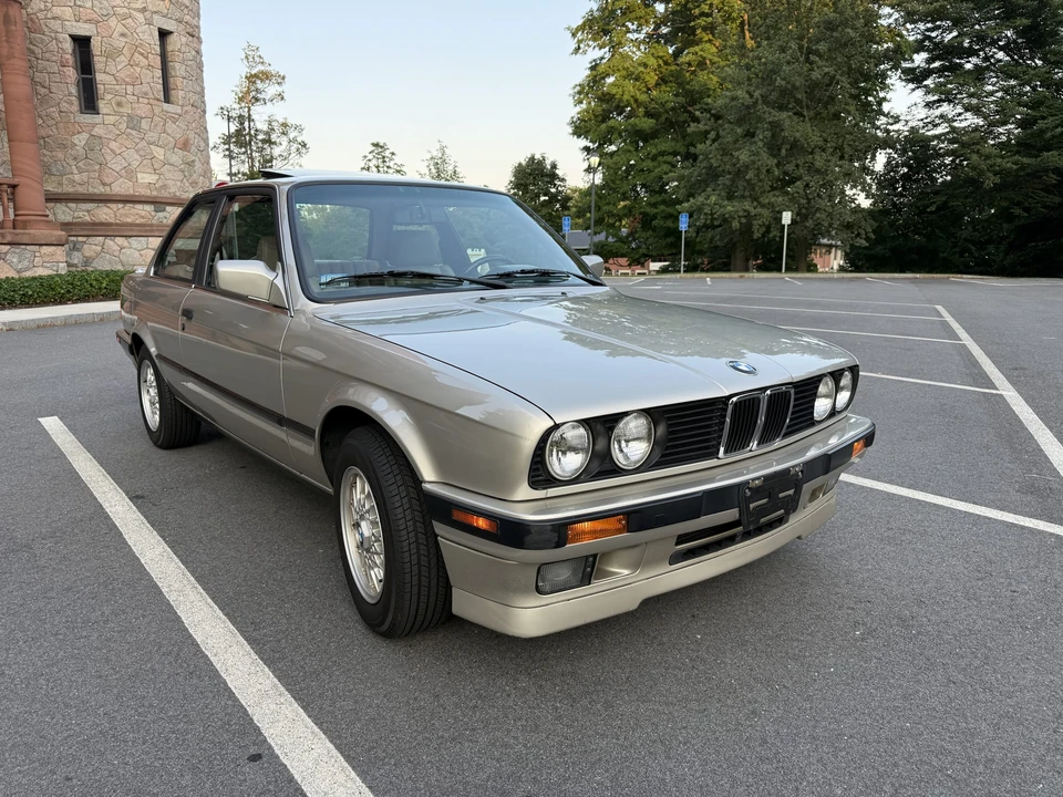 1990 BMW E30 3 Series - Image 5 of 31